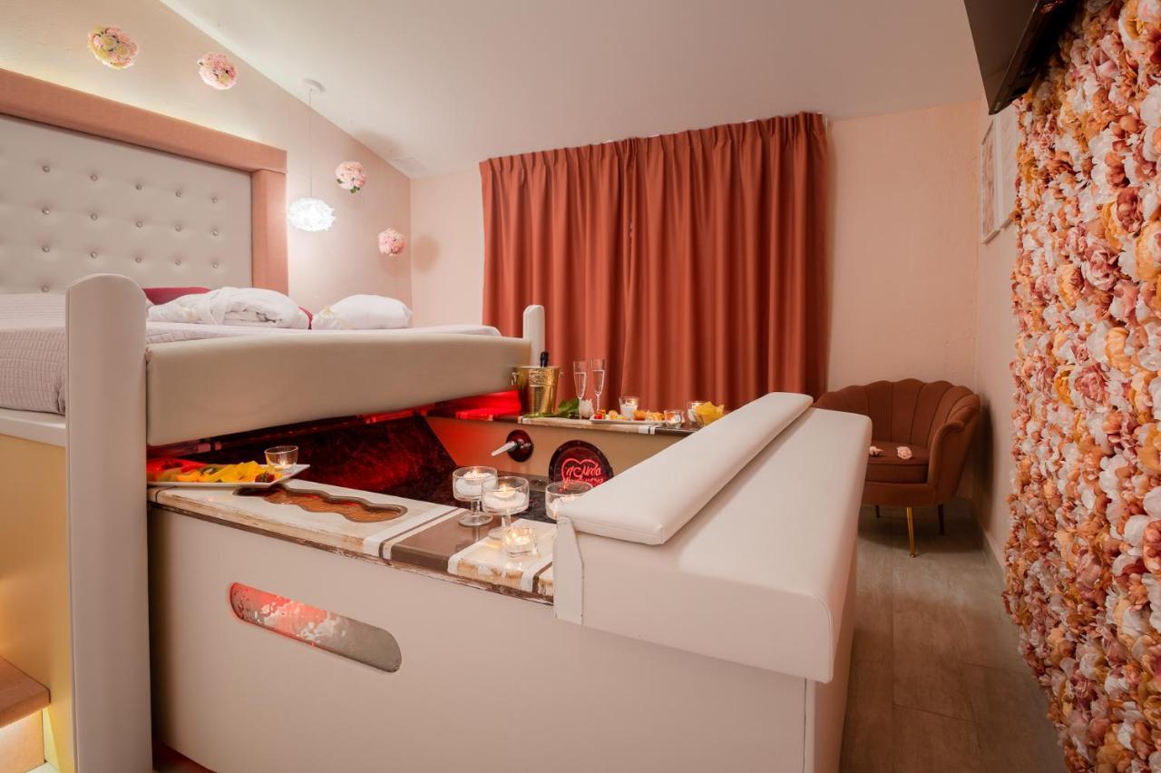 Hotel Butterfly - Il Nido D'Amore Bologna Монцуно Экстерьер фото